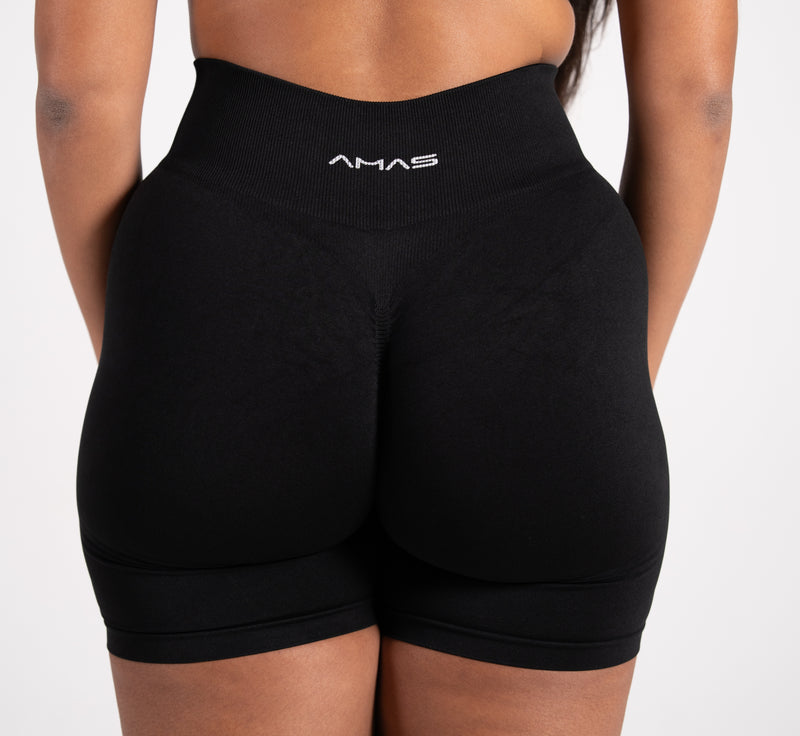 Reborn Shorts Schwarz